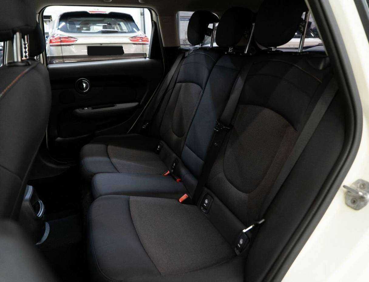 Mini Clubman Cooper, 2016 Фото №7