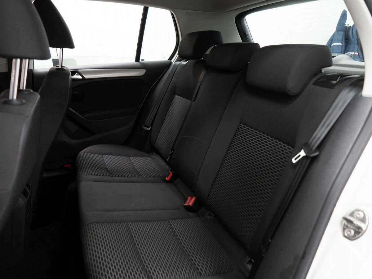 Volkswagen Golf, 2012 Фото №7