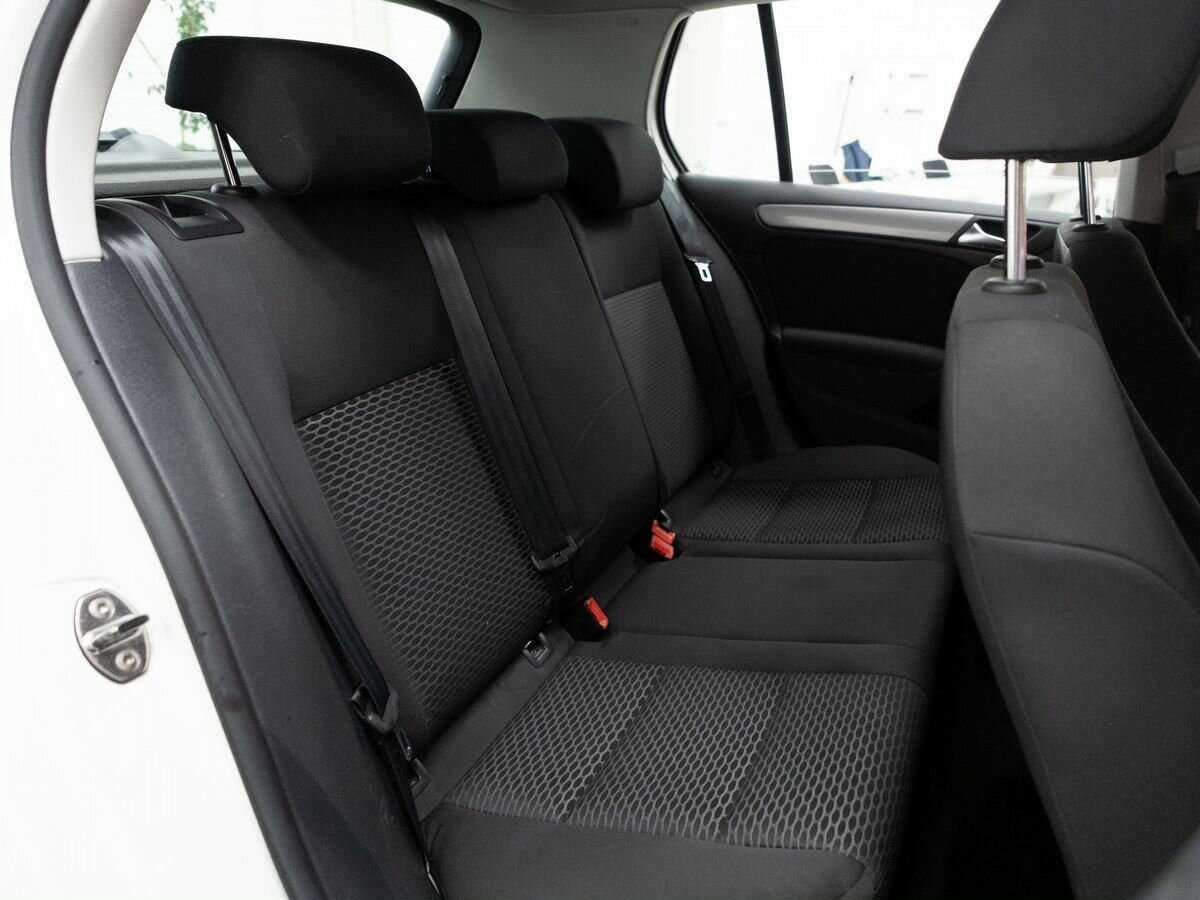 Volkswagen Golf, 2012 Фото №9