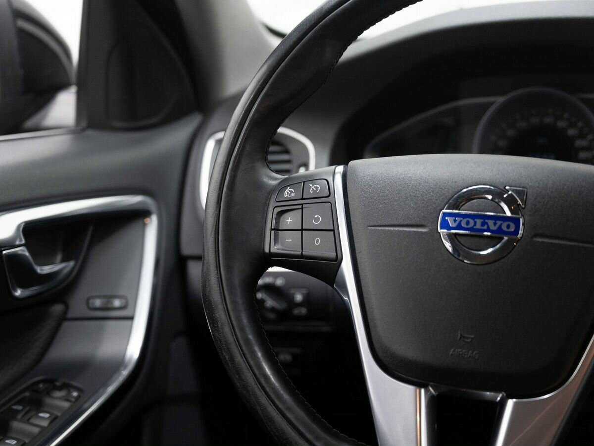 Volvo S60, 2013 Фото №18