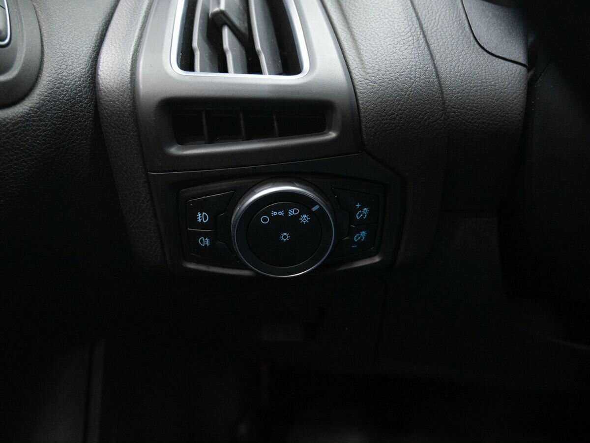 Ford Focus, 2019 Фото №19