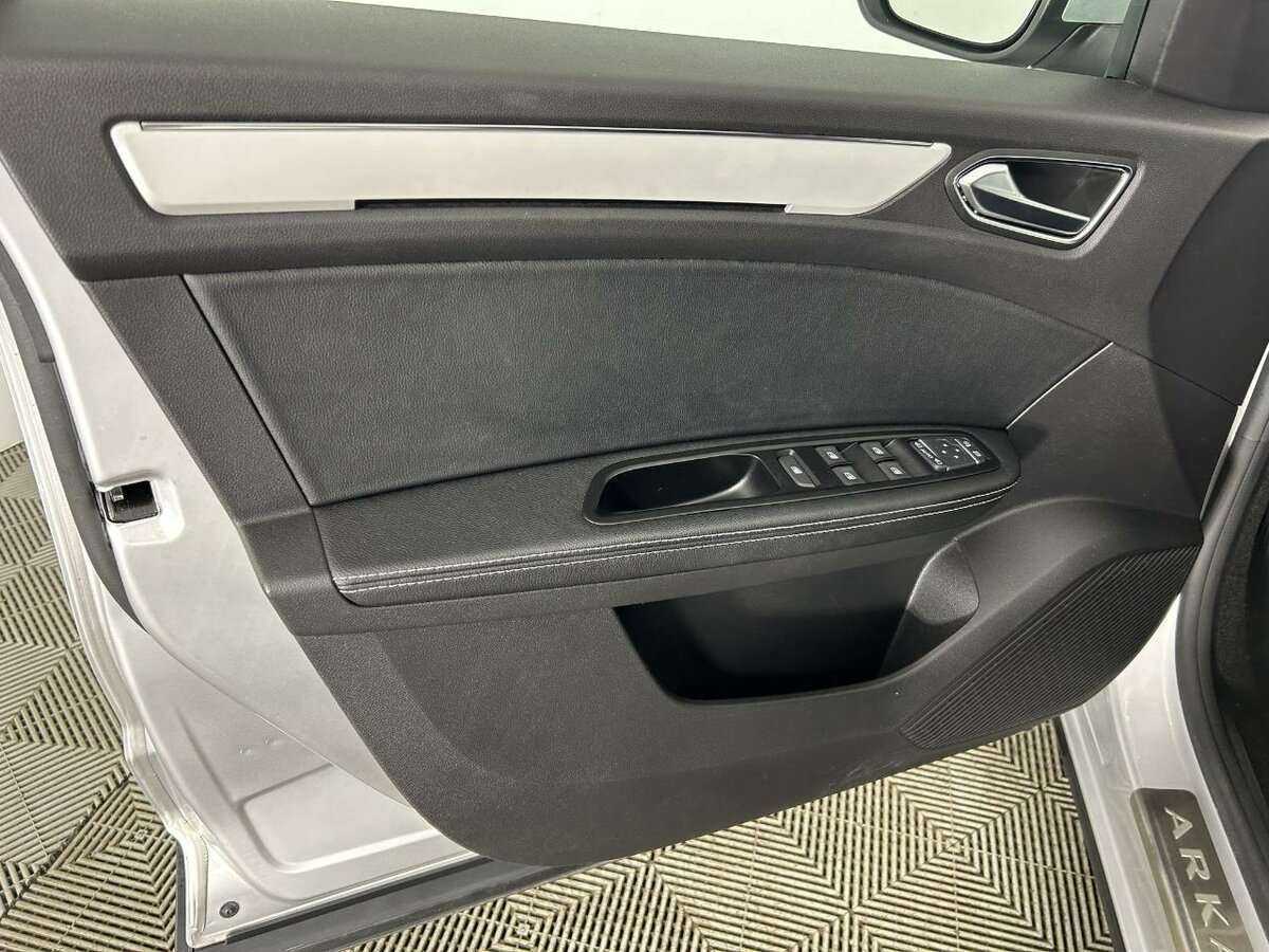 Renault Arkana, 2022 Фото №8