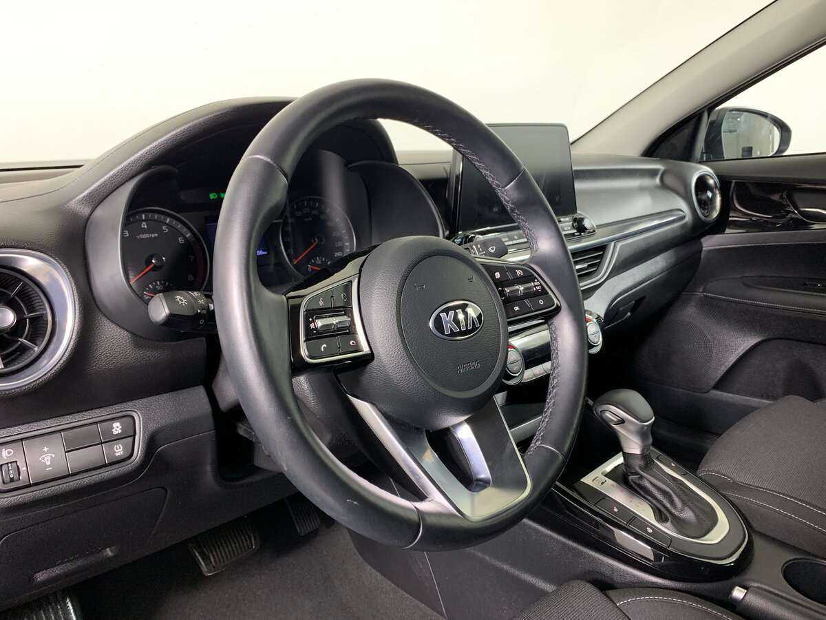 Kia Cerato, 2021 Фото №9