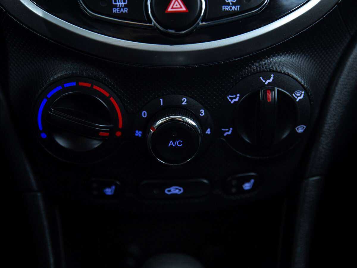 Hyundai Solaris, 2013 Фото №16