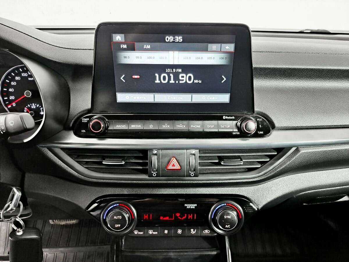 Kia Cerato, 2021 Фото №13