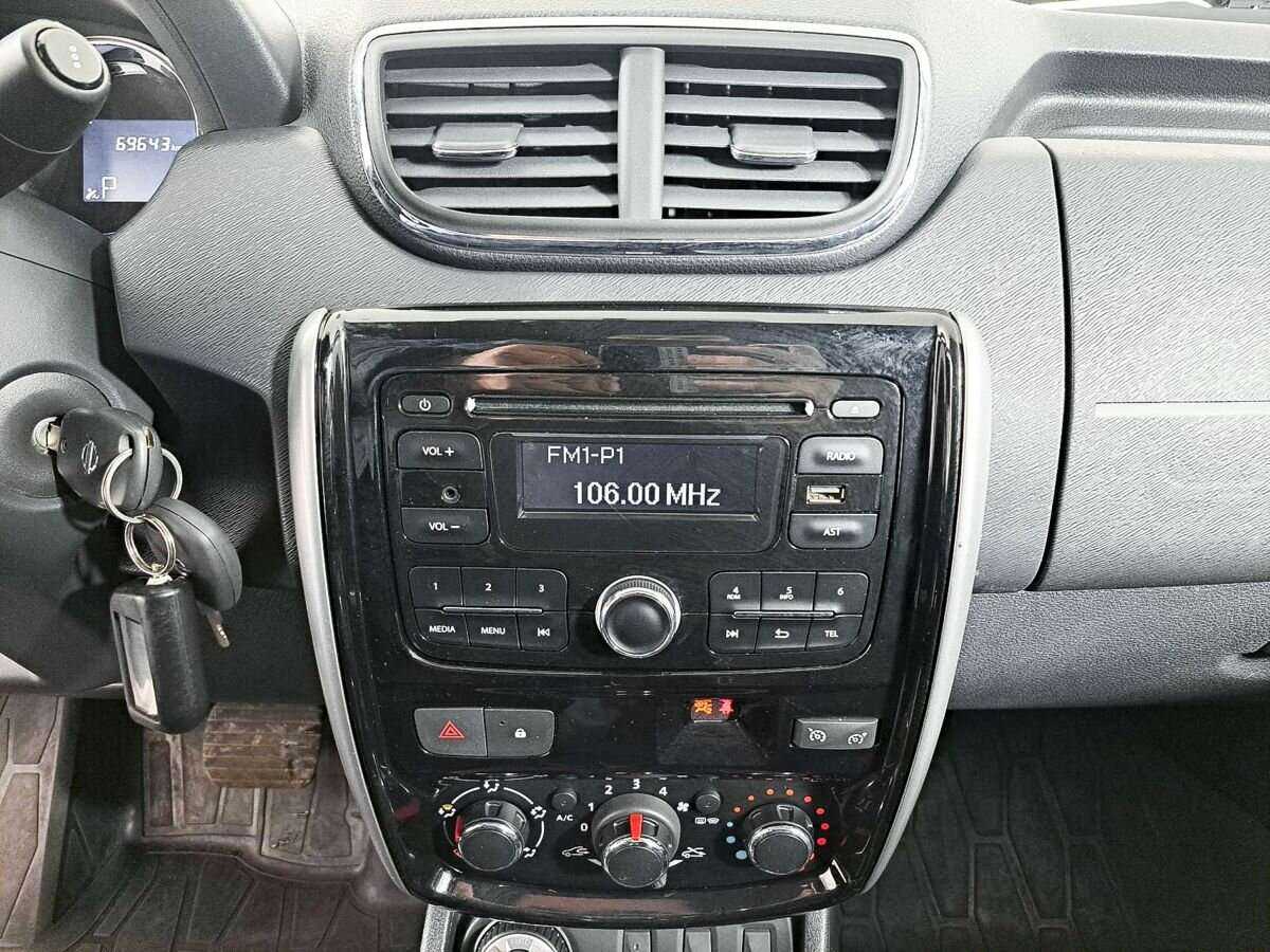 Nissan Terrano, 2018 Фото №14