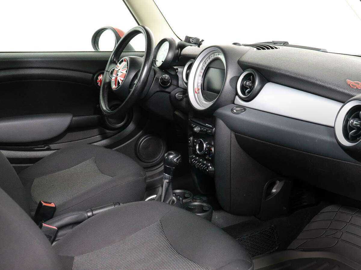 Mini Clubman Cooper, 2012 Фото №7