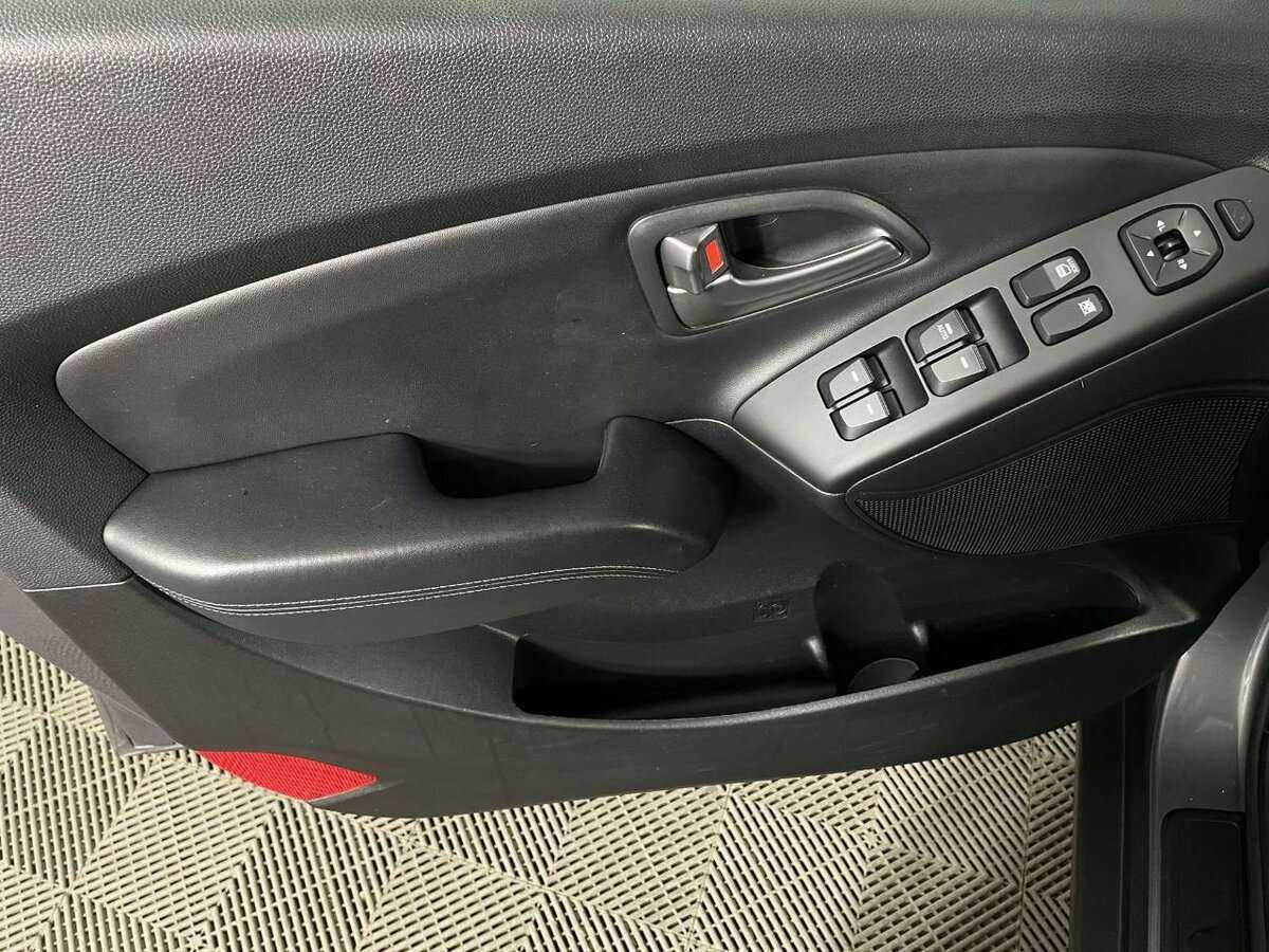 Hyundai ix35, 2015 Фото №8