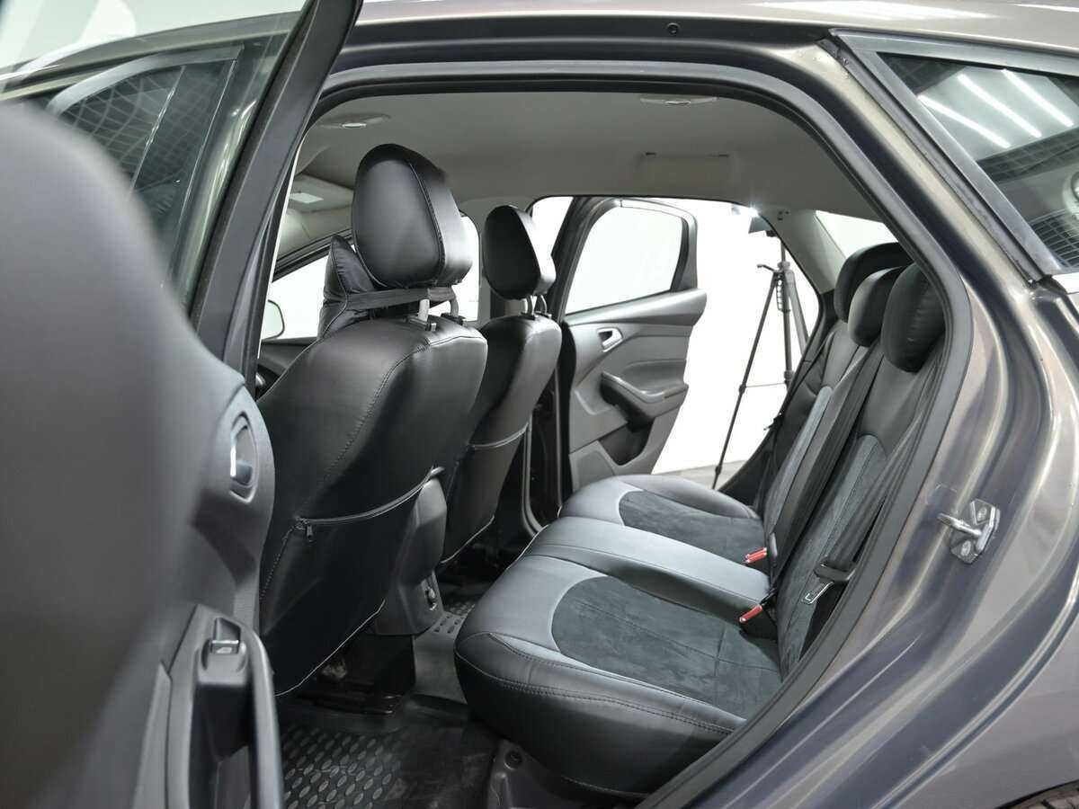 Ford Focus, 2012 Фото №13