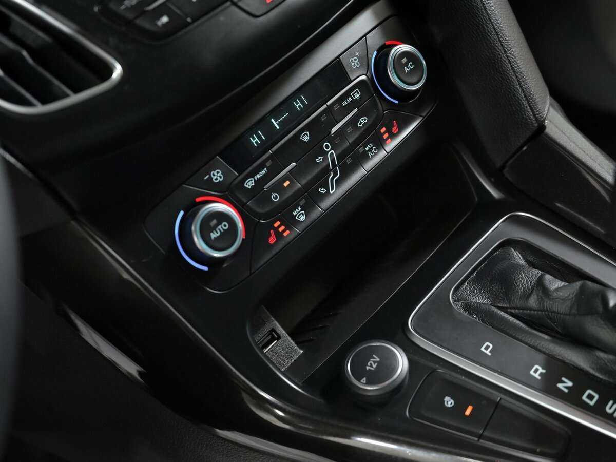 Ford Focus, 2016 Фото №13