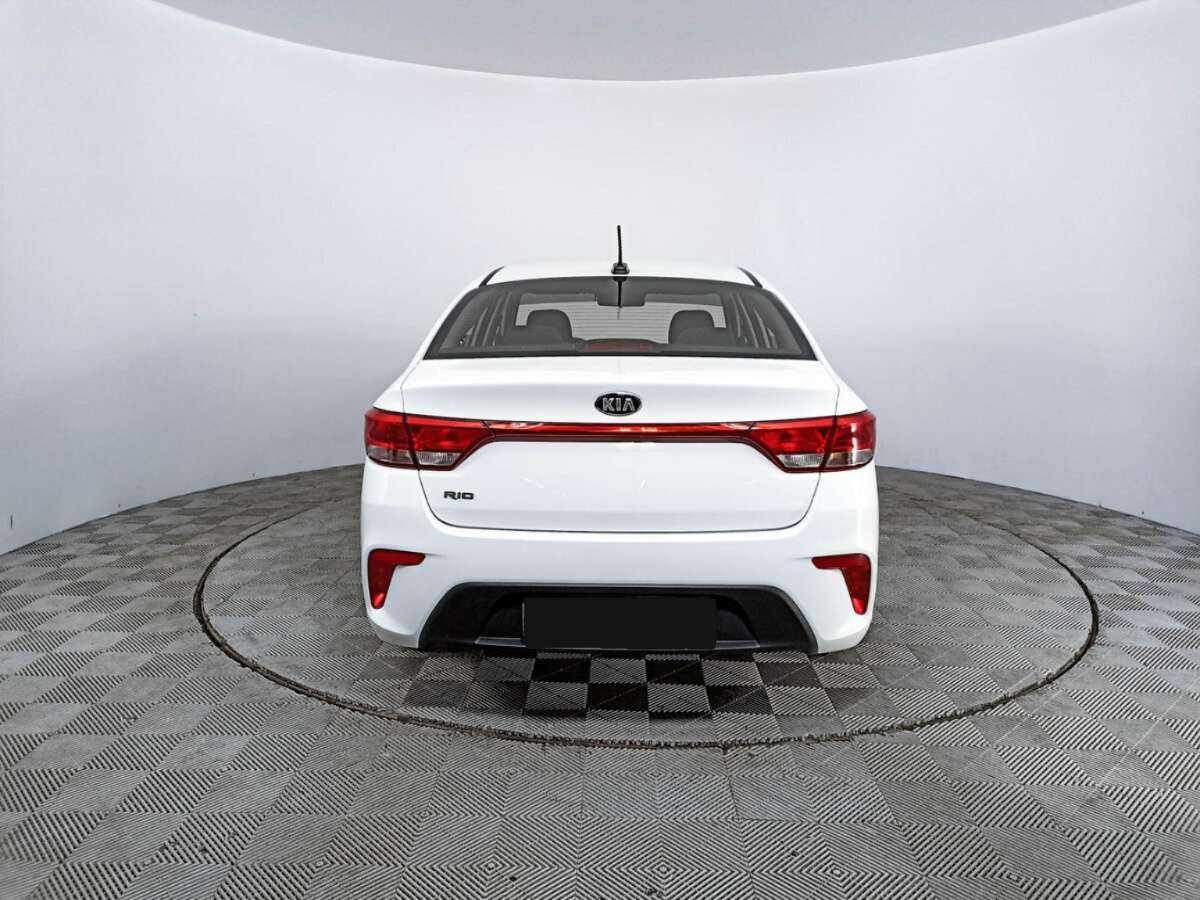 Kia Rio, 2018 Фото №6