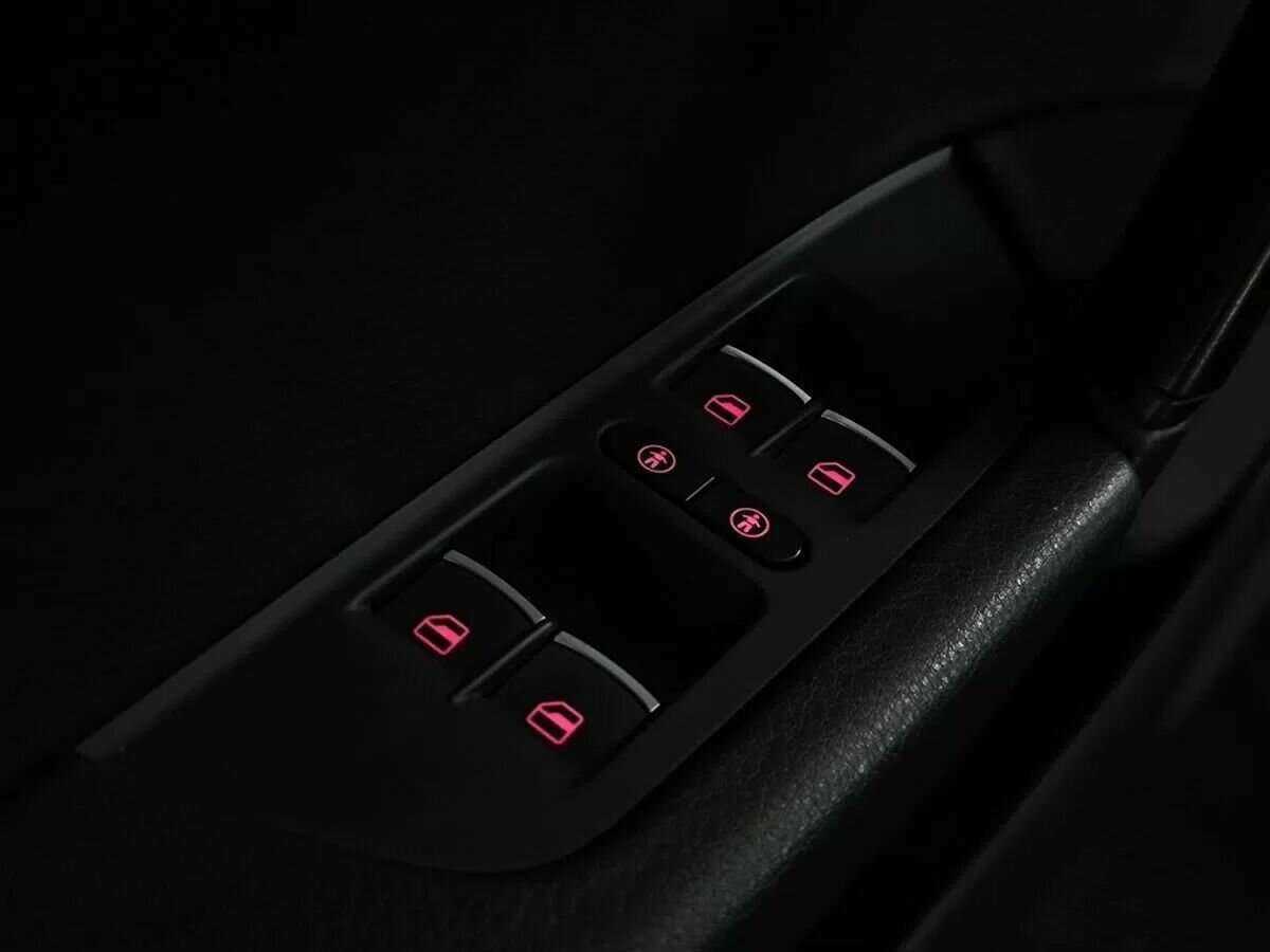 Volkswagen Touareg, 2014 Фото №25