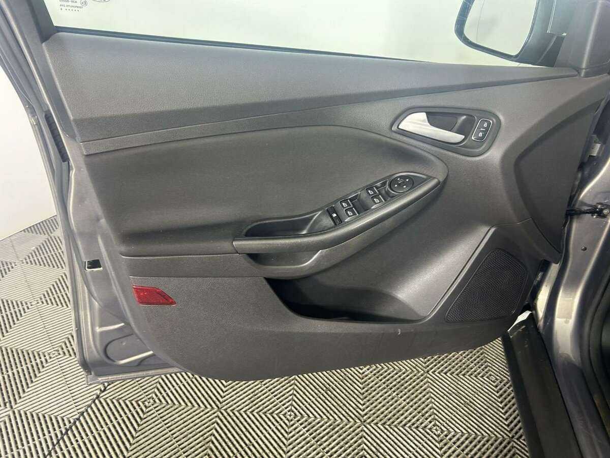 Ford Focus, 2016 Фото №8