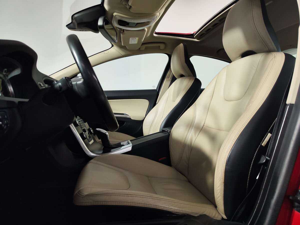 Volvo S60, 2012 Фото №7