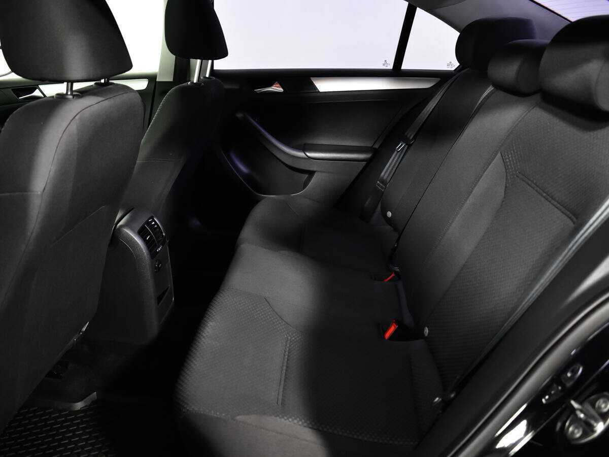 Volkswagen Jetta, 2013 Фото №10