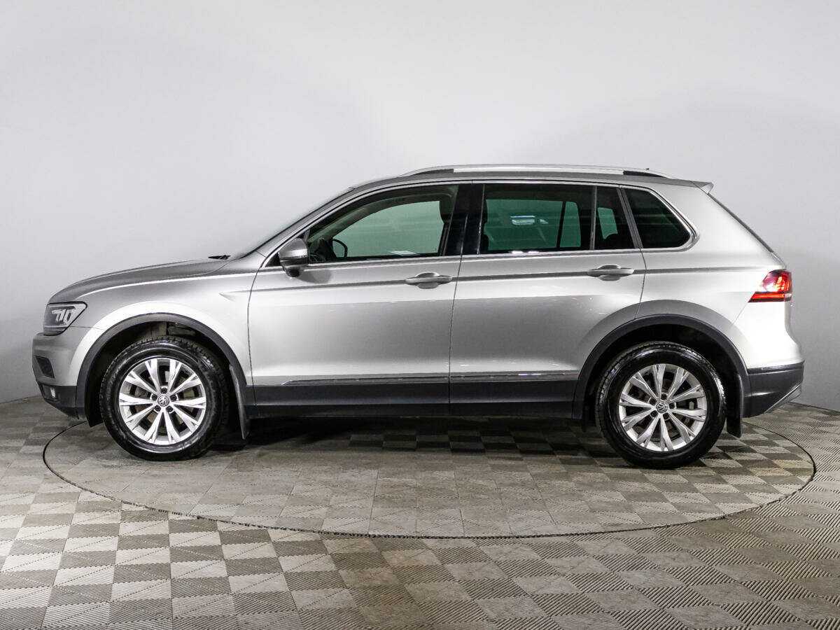 Volkswagen Tiguan, 2018 Фото №8