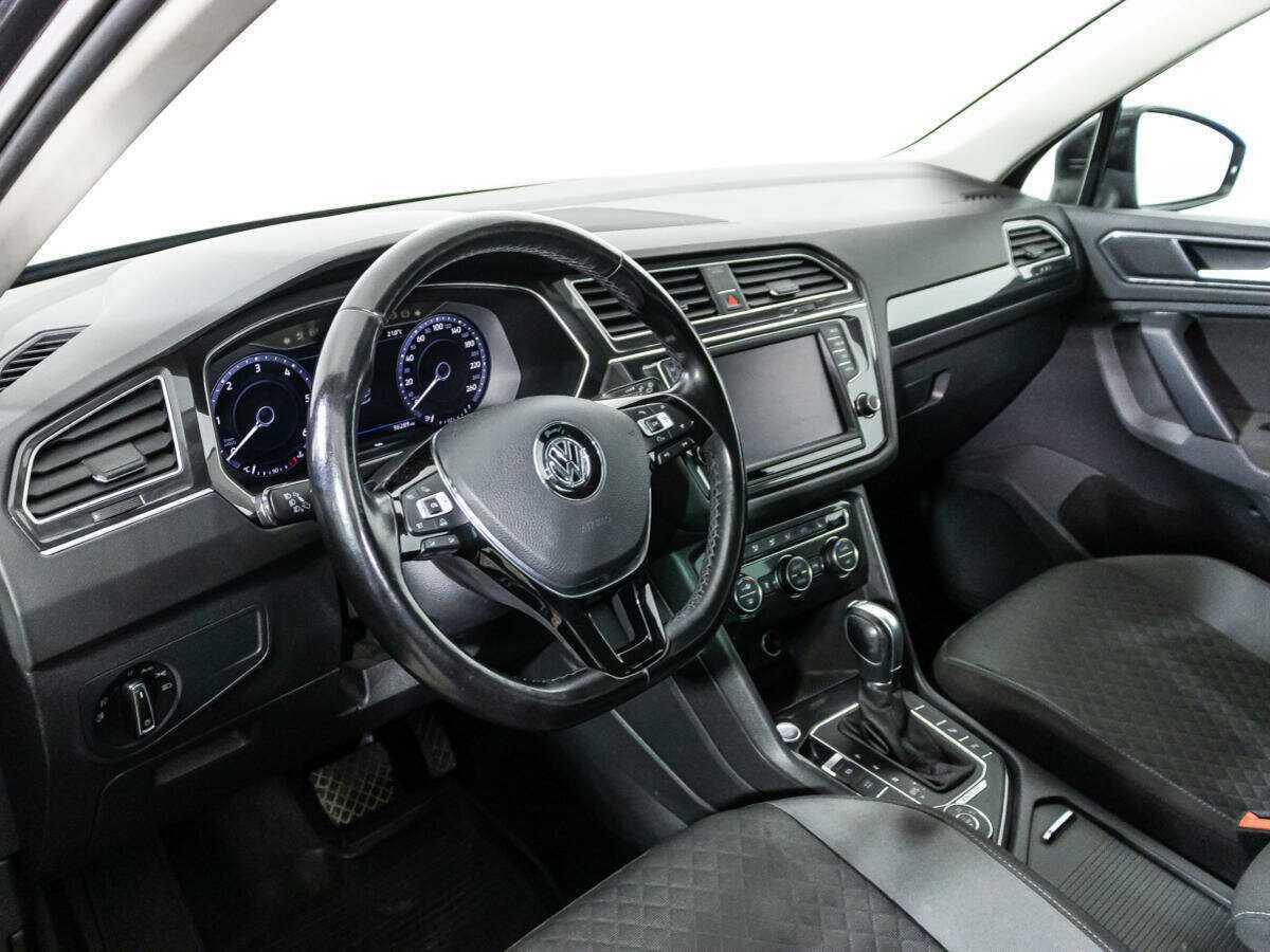 Volkswagen Tiguan, 2017 Фото №11