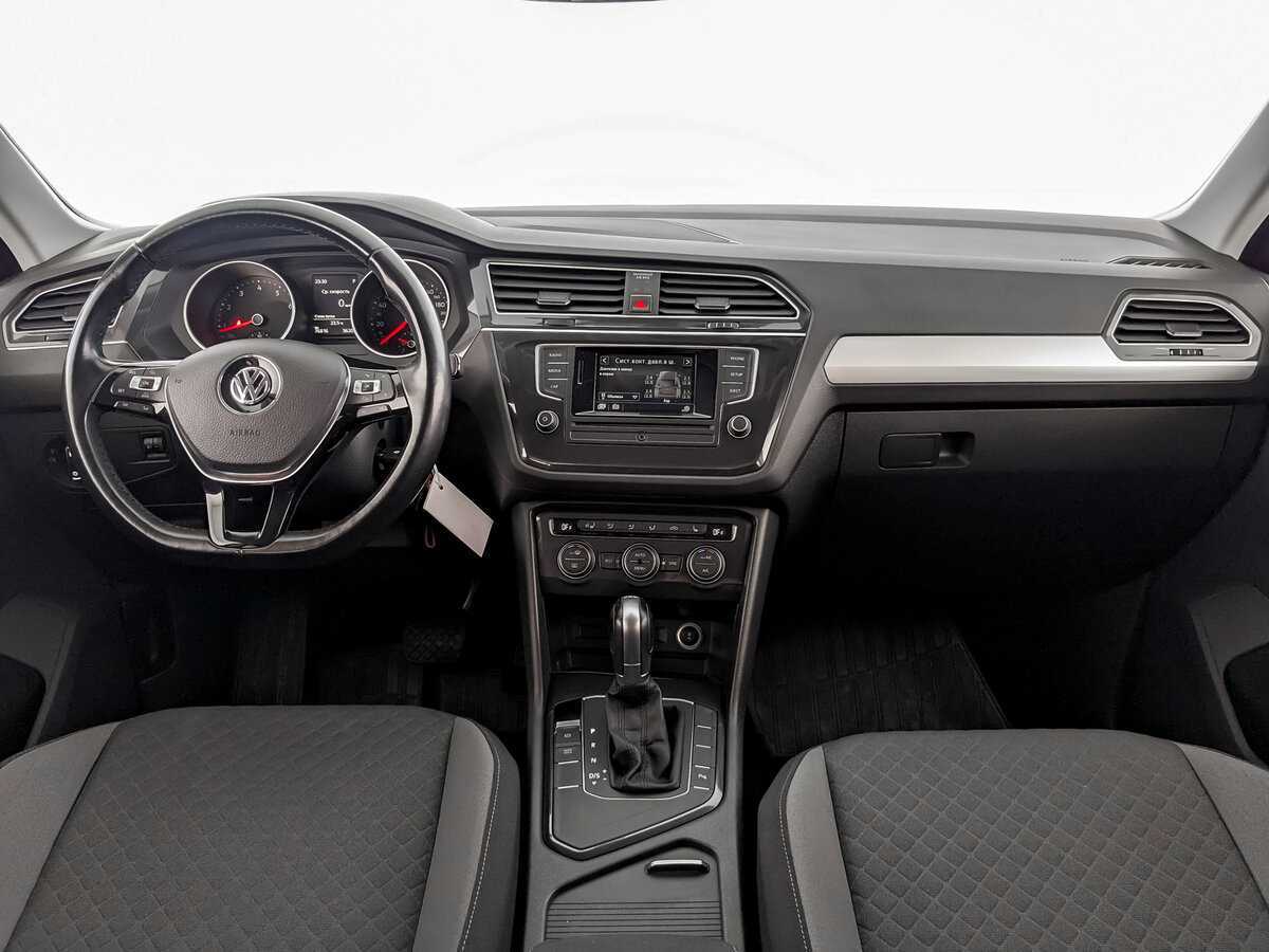 Volkswagen Tiguan, 2017 Фото №12