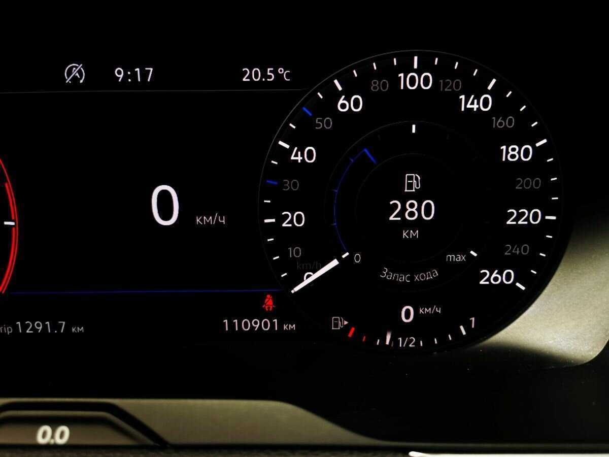 Volkswagen Passat, 2018 Фото №16