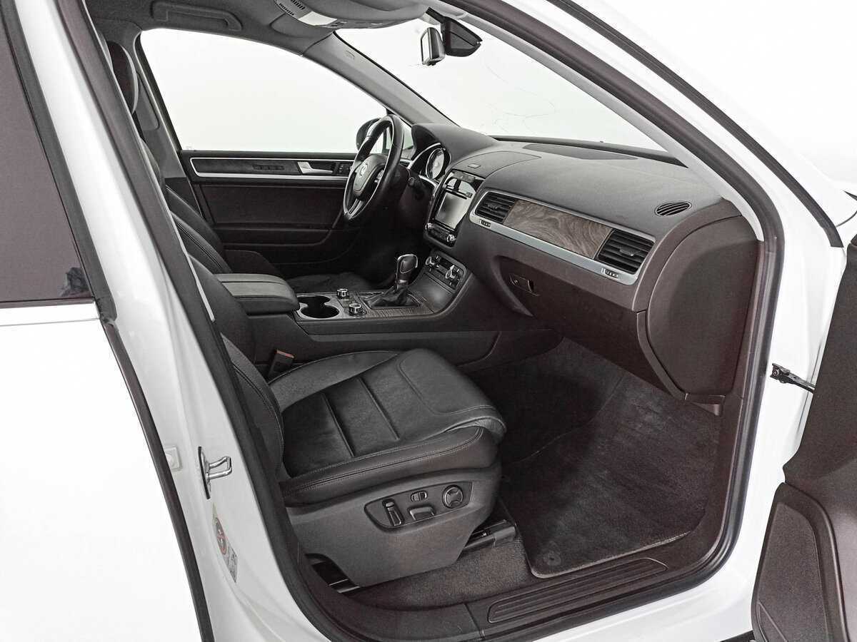 Volkswagen Touareg, 2013 Фото №9