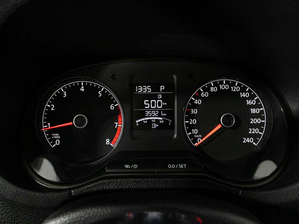 Volkswagen Polo, 2018 Фото №12