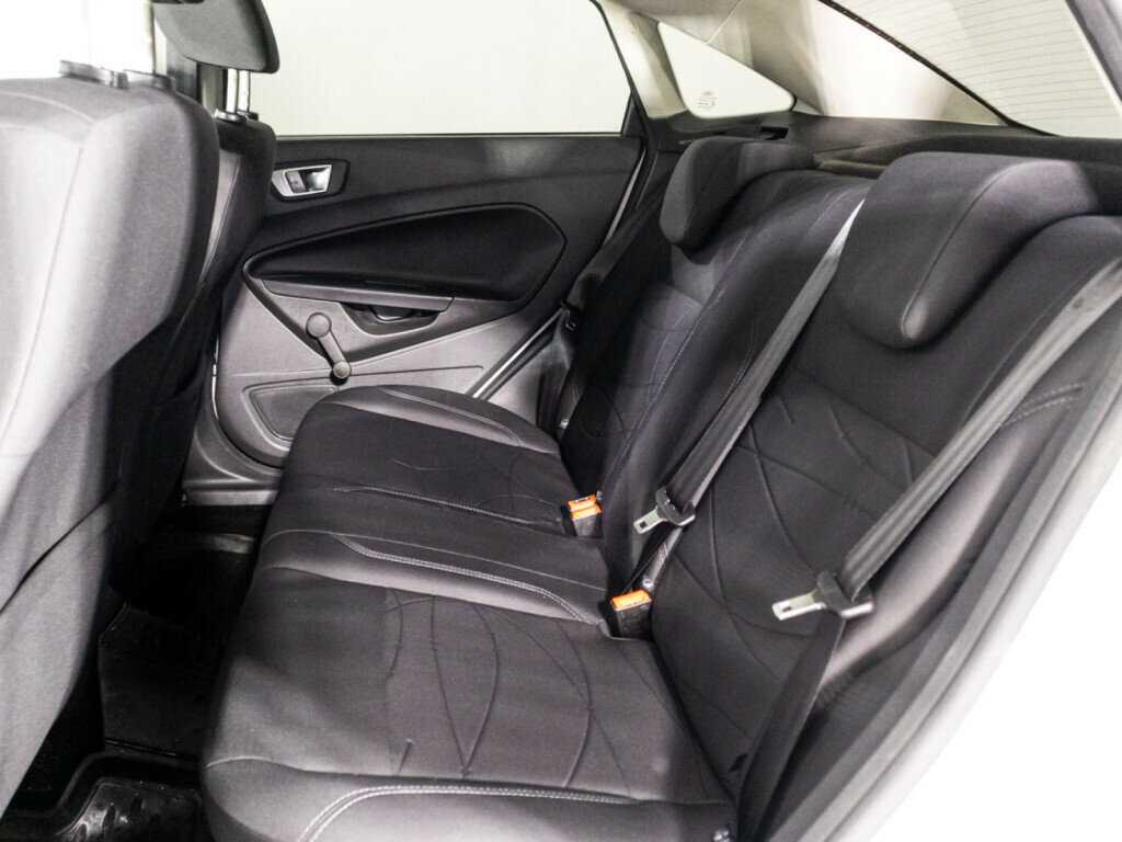 Ford Fiesta, 2015 Фото №10