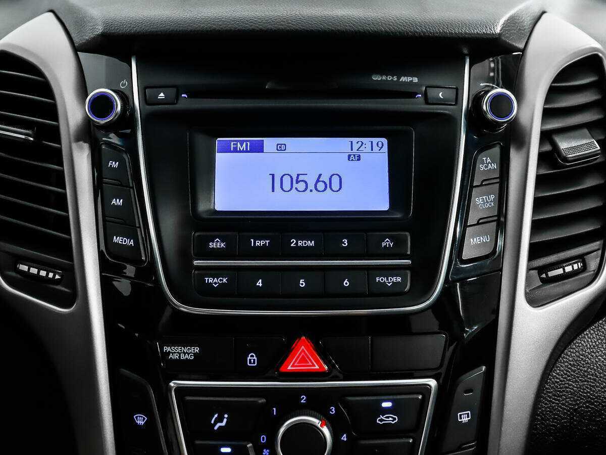 Hyundai i30, 2013 Фото №13