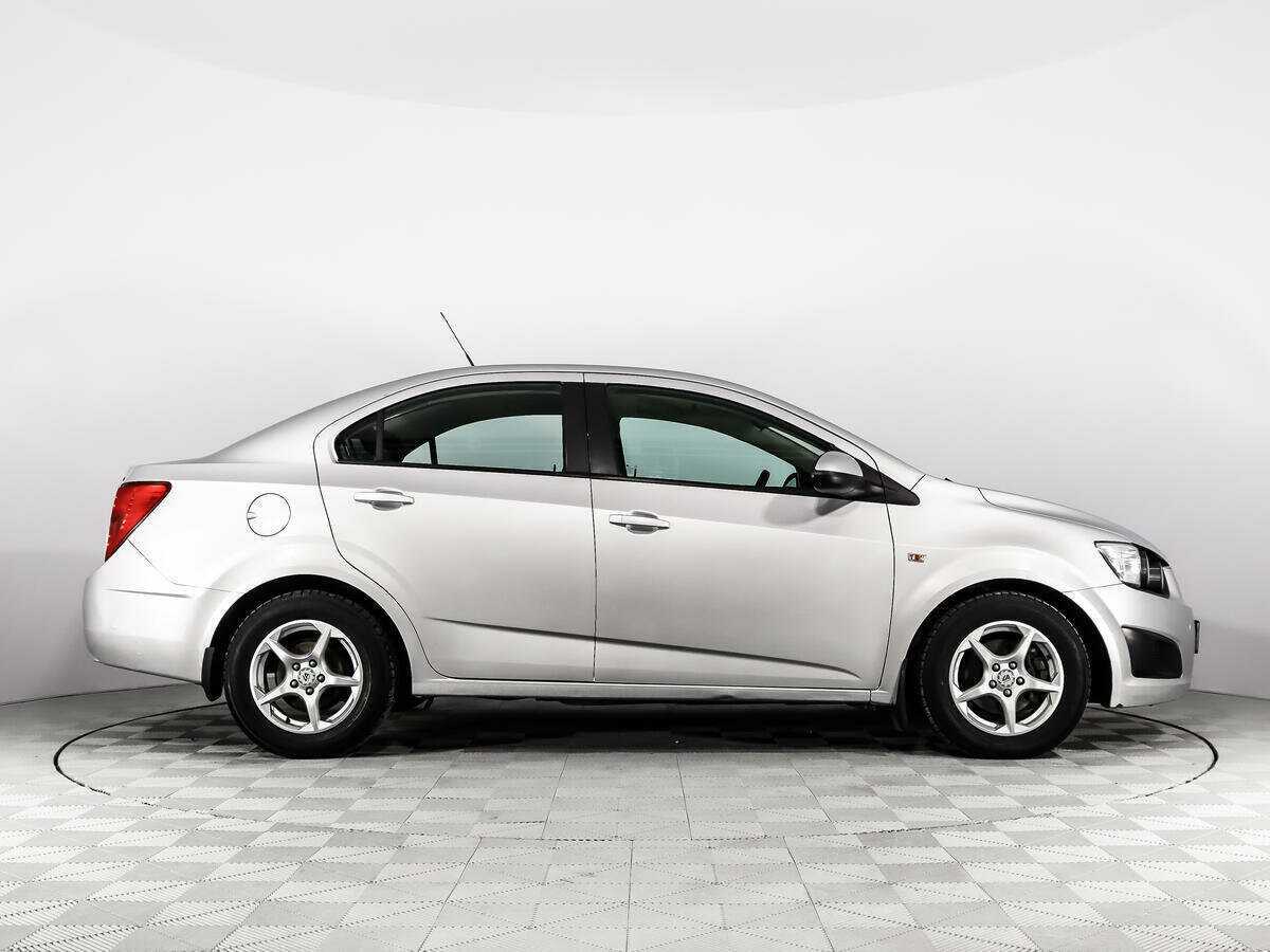 Chevrolet Aveo, 2014 Фото №4