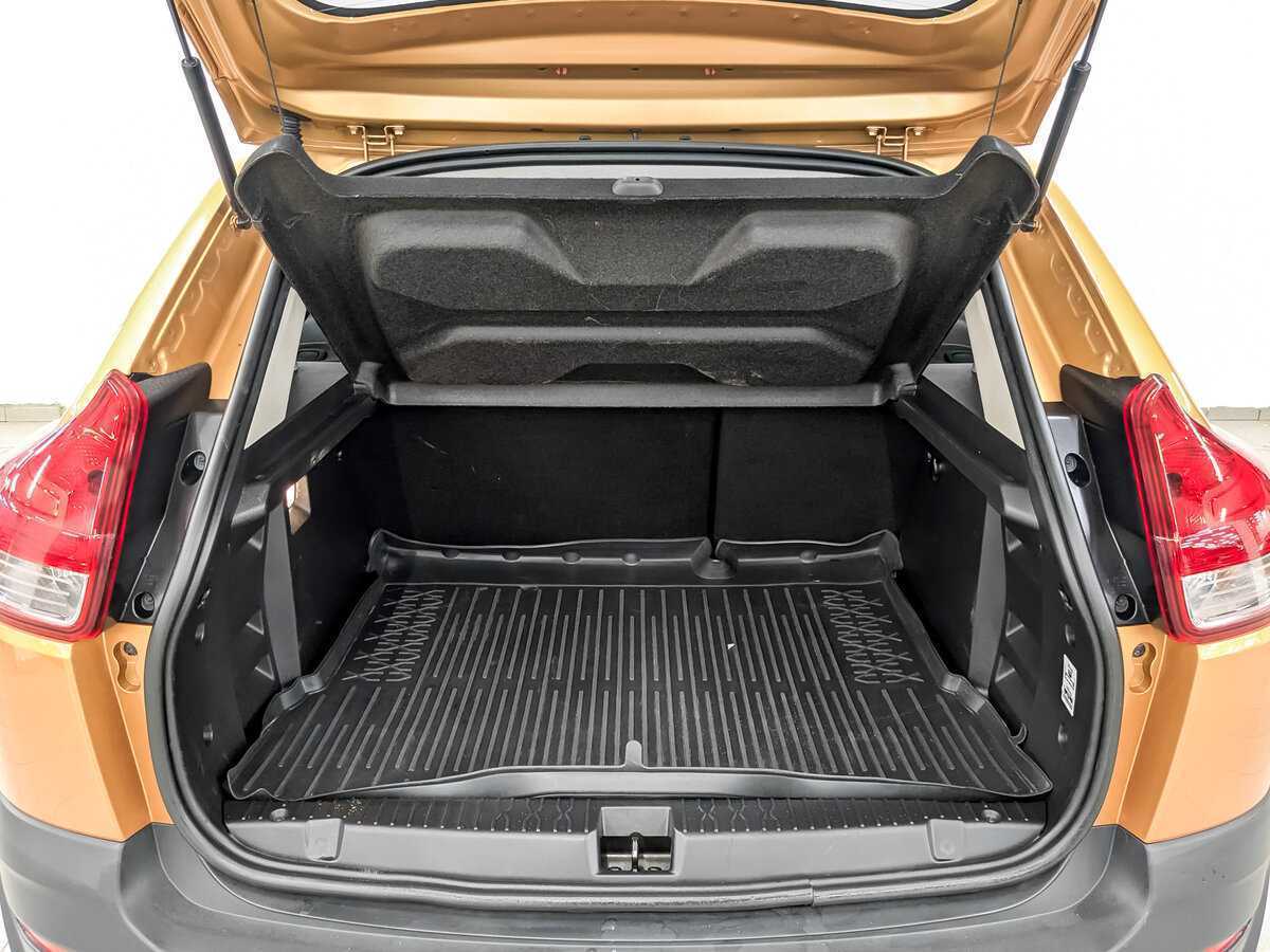 Lada (ВАЗ) XRAY Cross, 2021 Фото №10