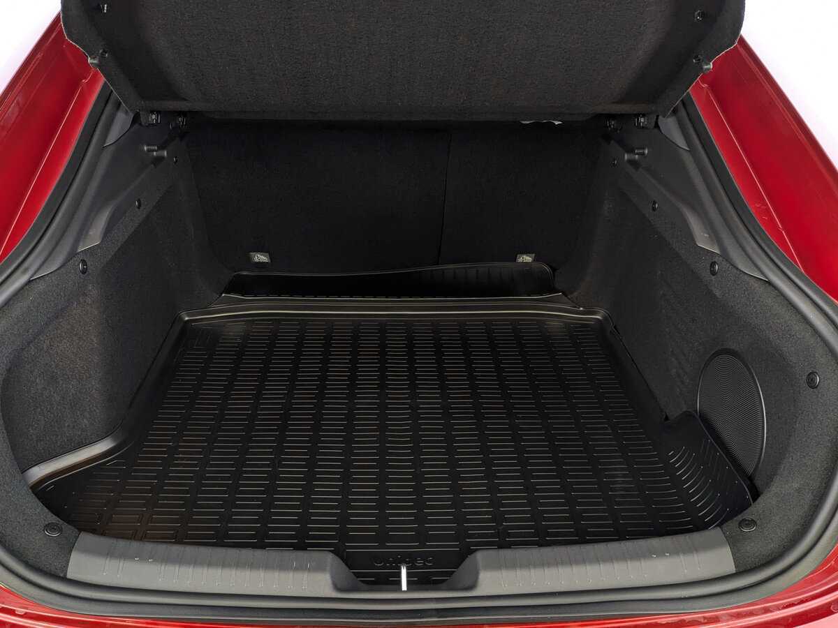 Changan UNI-V, 2024 Фото №10