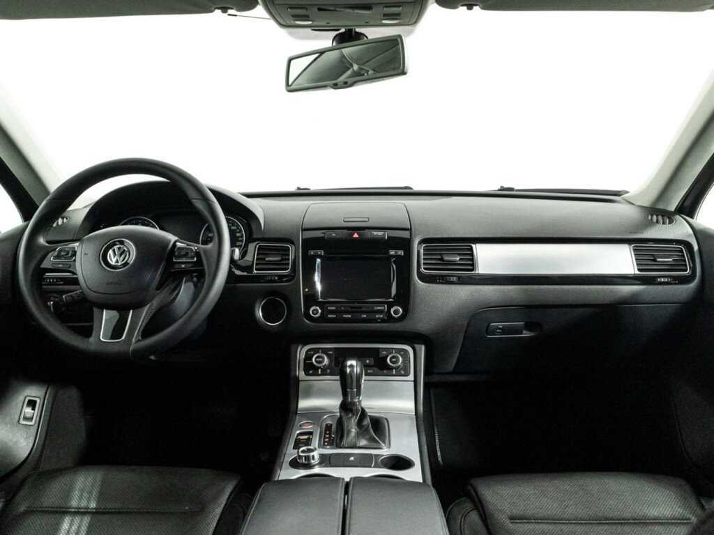 Volkswagen Touareg, 2012 Фото №13