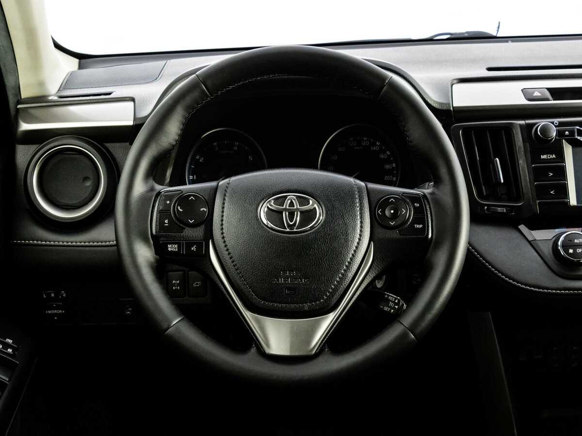 Toyota RAV4, 2015 Фото №10