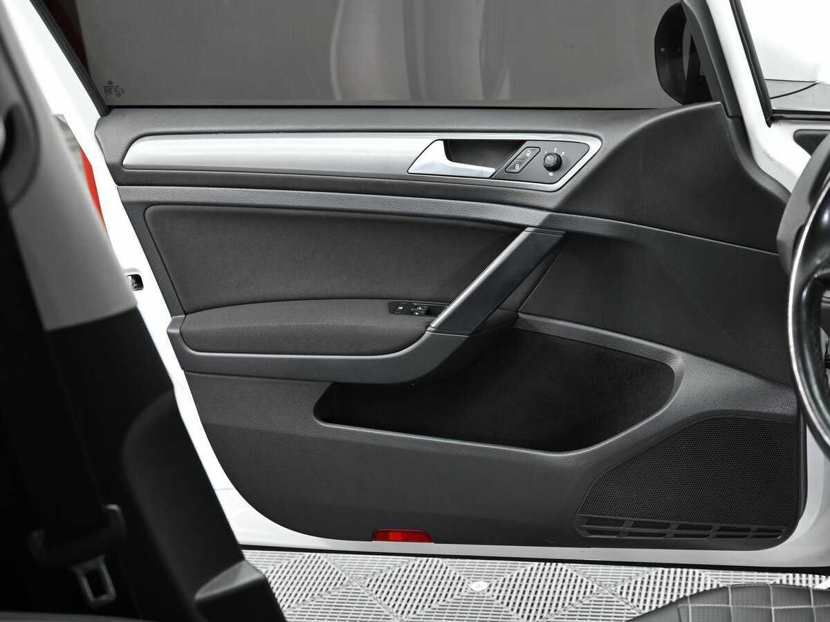 Volkswagen Golf, 2013 Фото №6