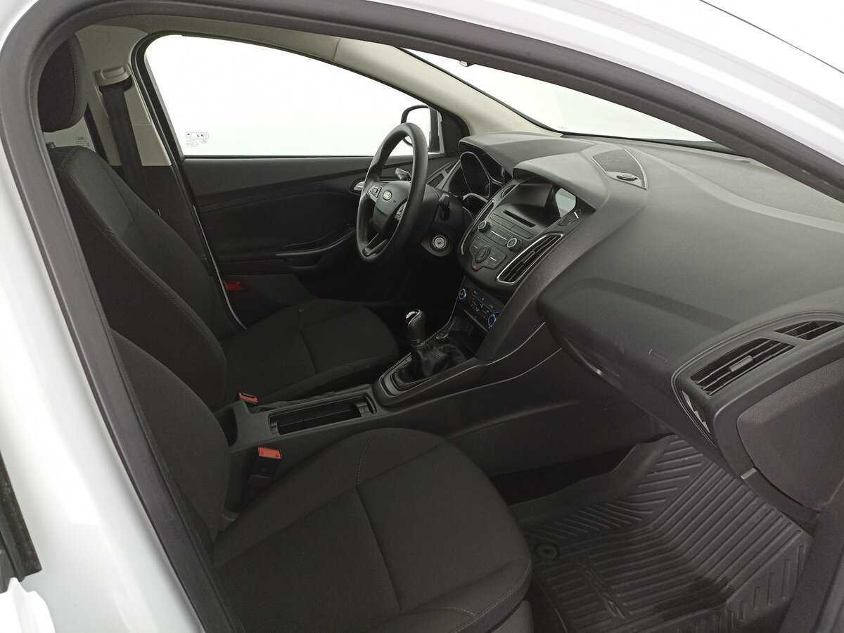 Ford Focus, 2018 Фото №10