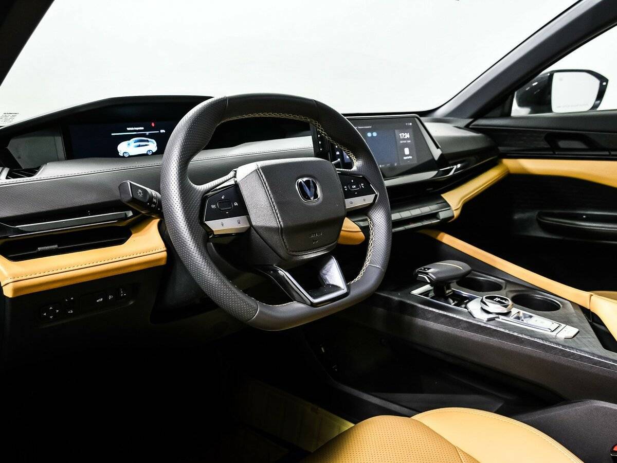 Changan UNI-V, 2022 Фото №13