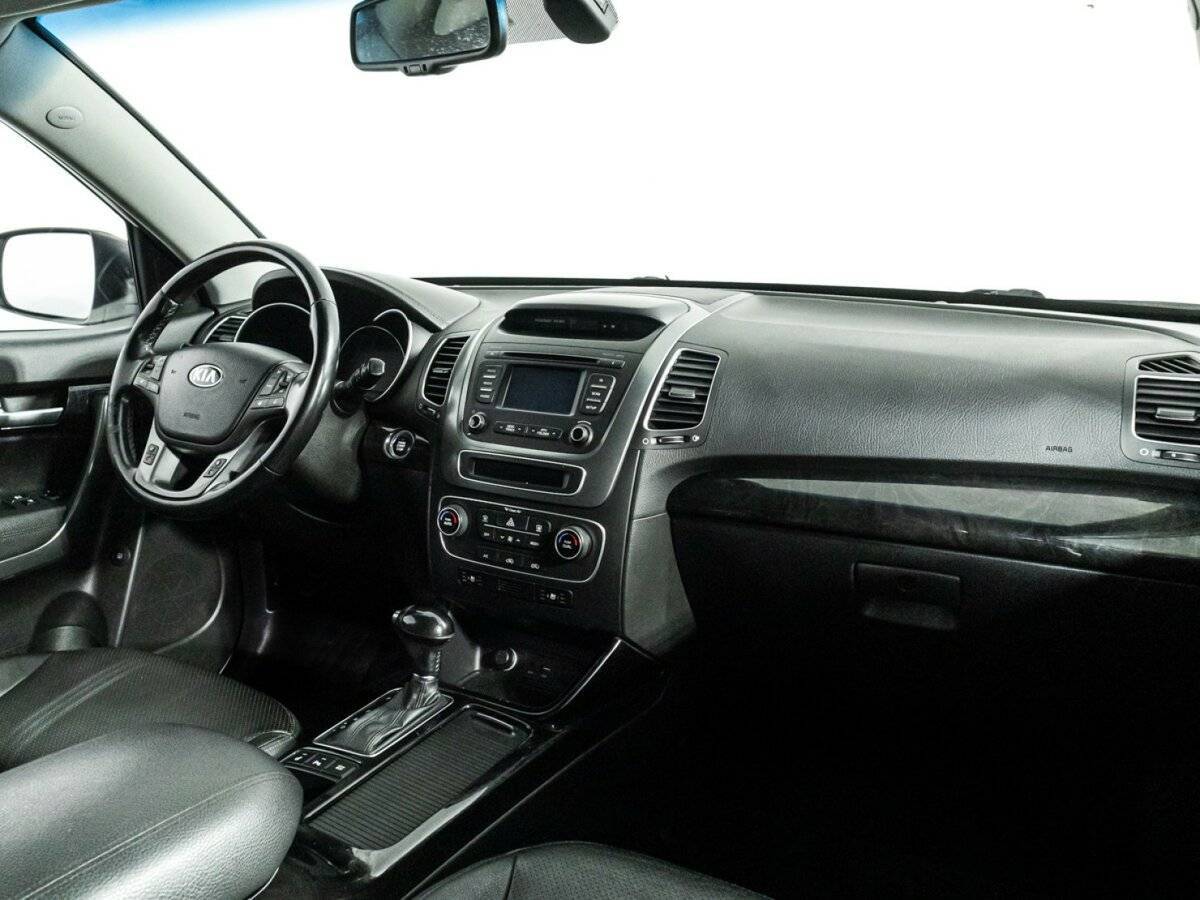 Kia Sorento, 2018 Фото №7