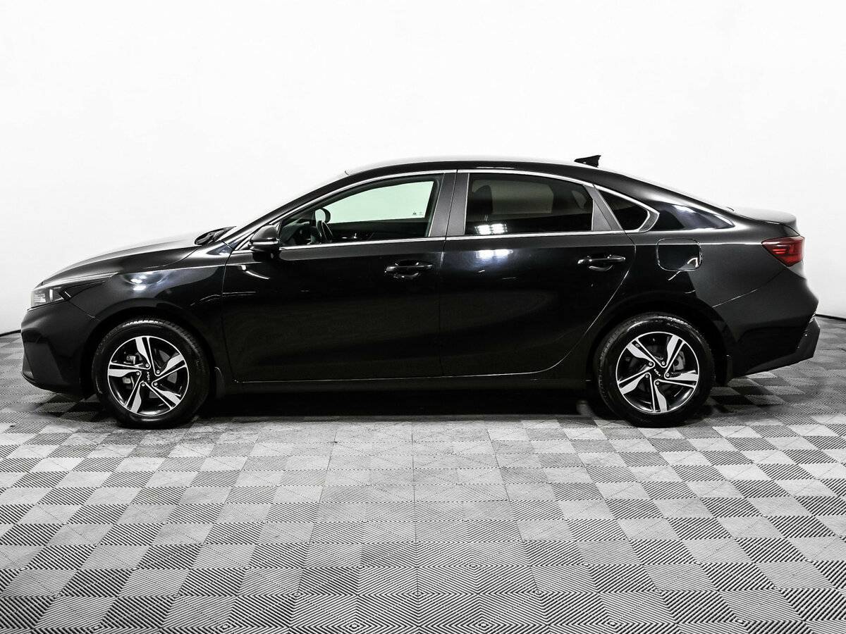 Kia Cerato, 2022 Фото №8