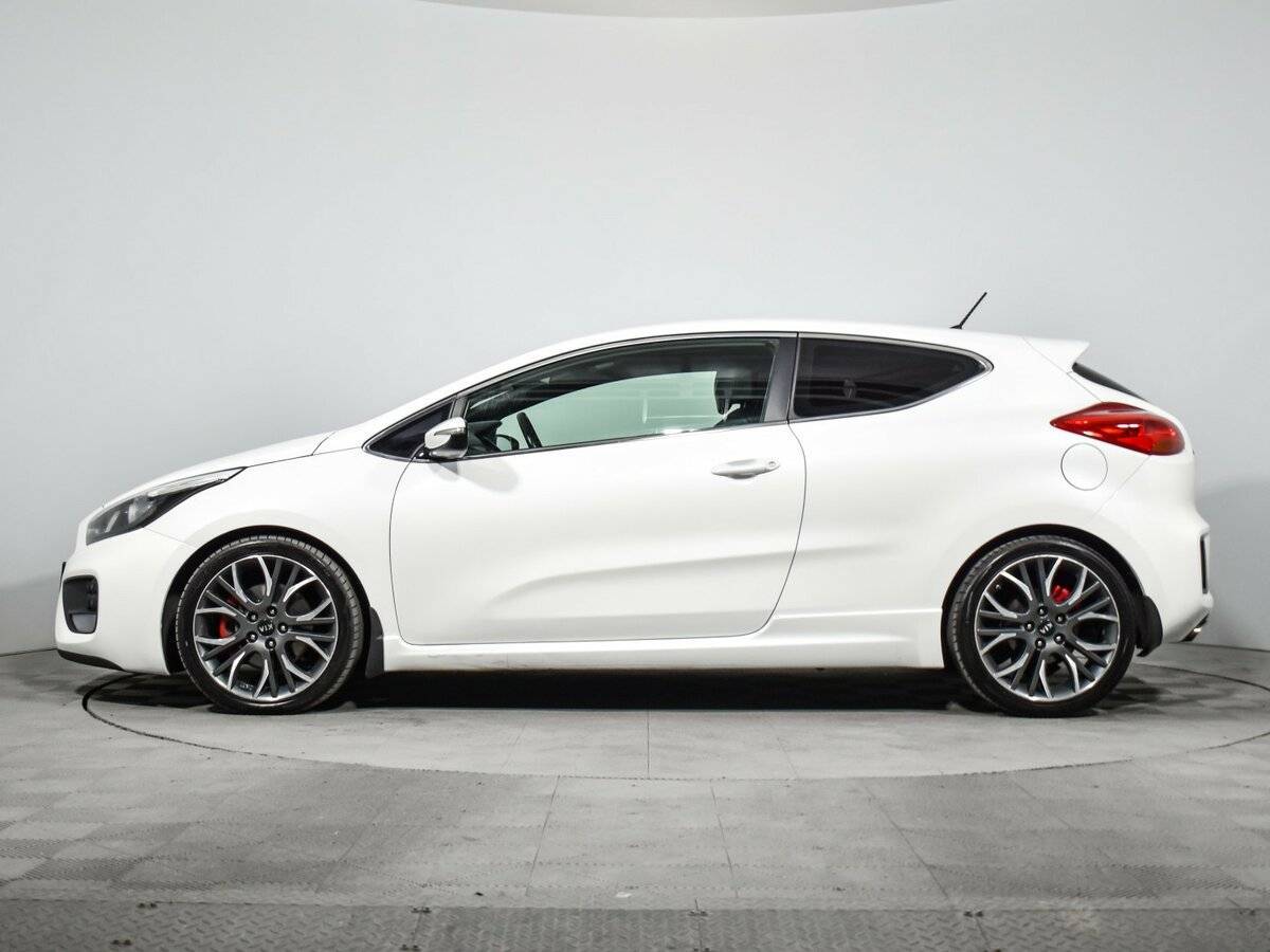 Kia Ceed GT, 2015 Фото №4