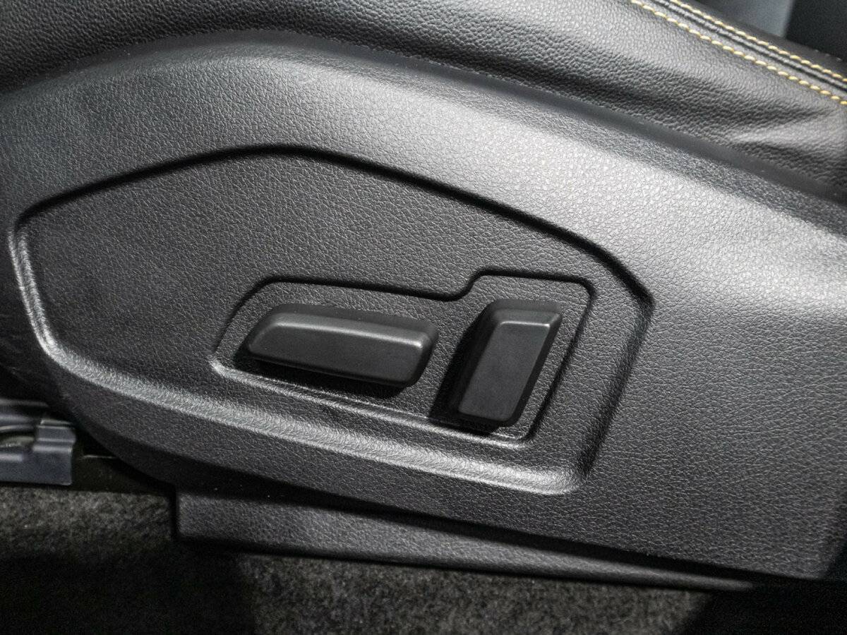 FAW Bestune T77, 2022 Фото №20