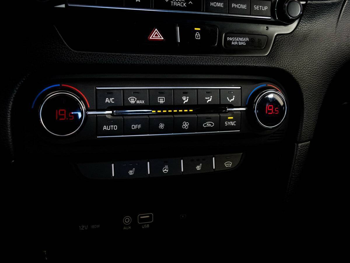 Kia Ceed, 2018 Фото №11