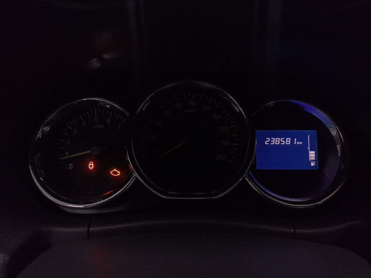 Renault Duster, 2015 Фото №13