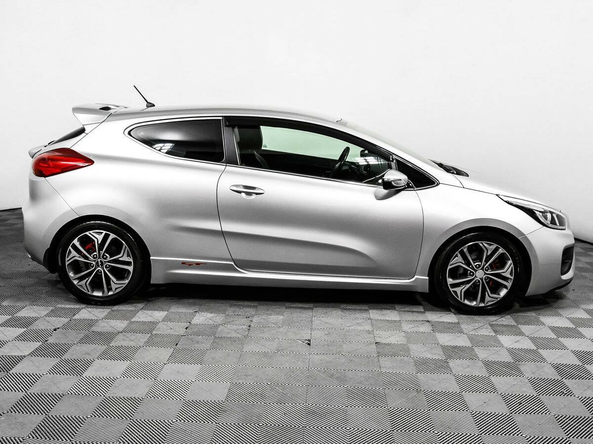 Kia Ceed GT, 2015 Фото №4