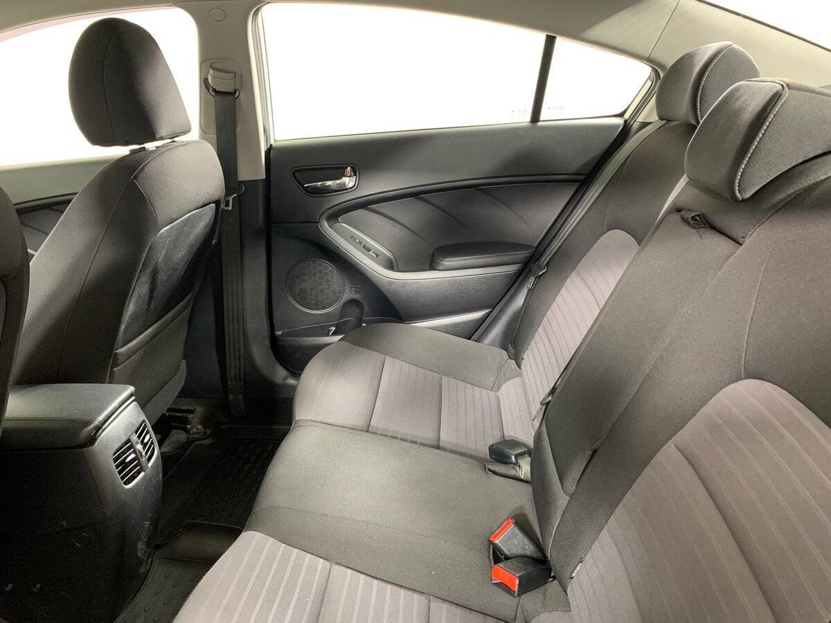 Kia Cerato, 2017 Фото №18