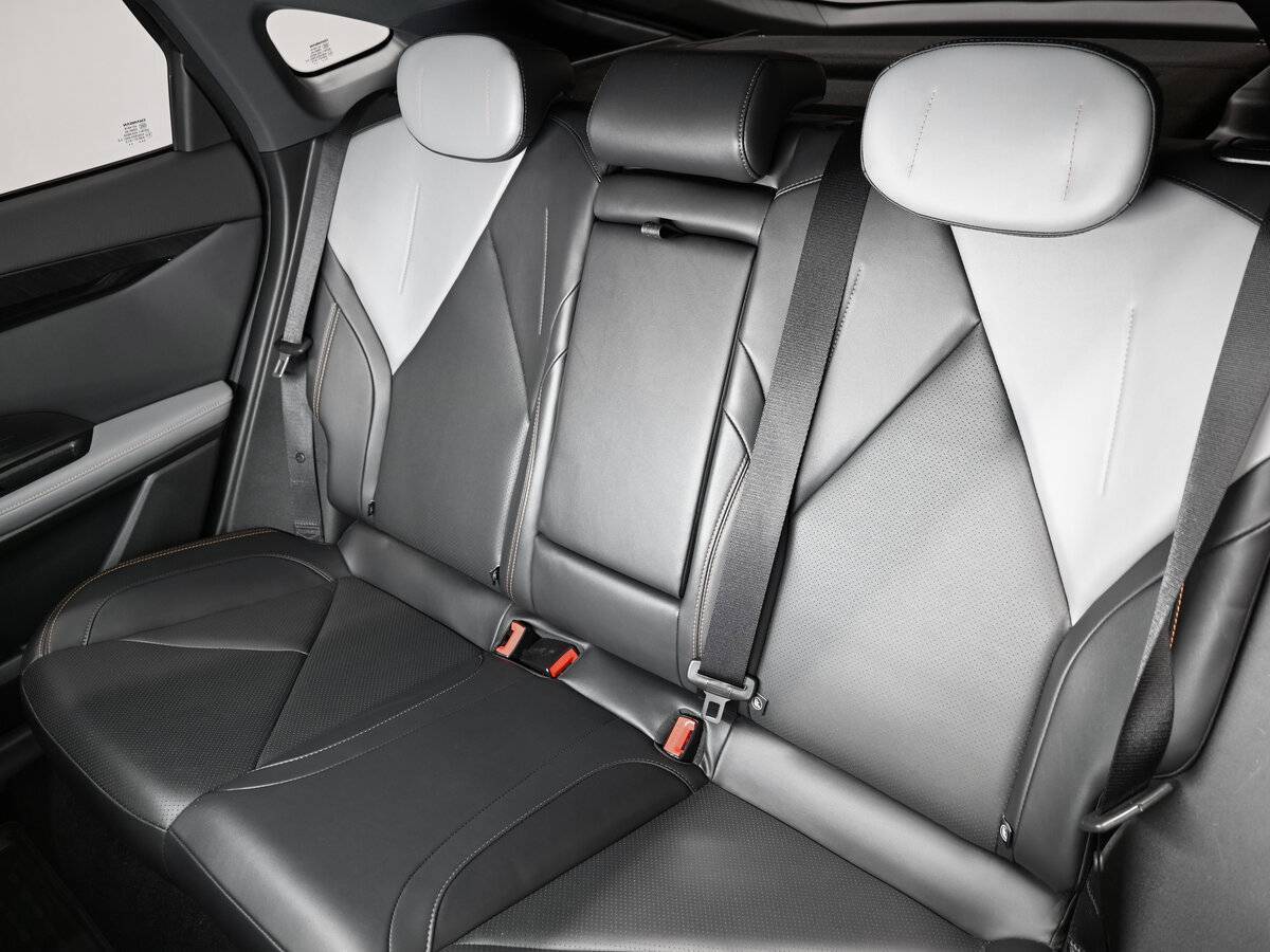 Changan UNI-V, 2023 Фото №9