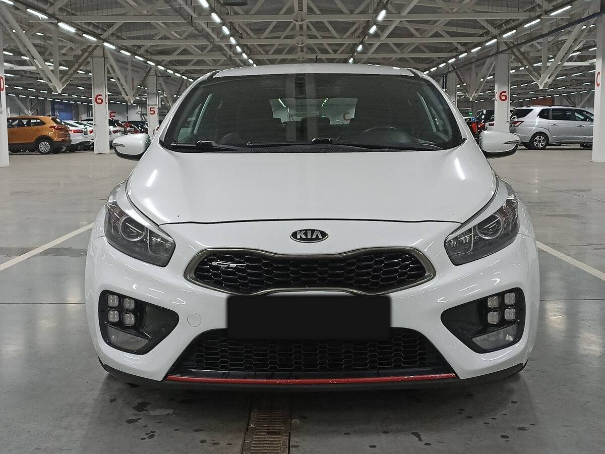 Kia Ceed GT, 2014 Фото №2