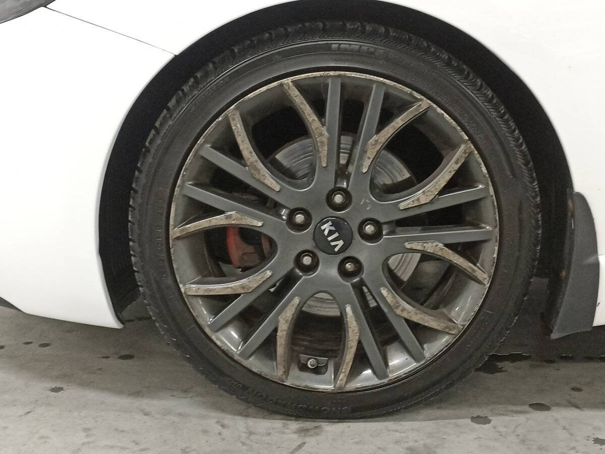 Kia Ceed GT, 2014 Фото №18