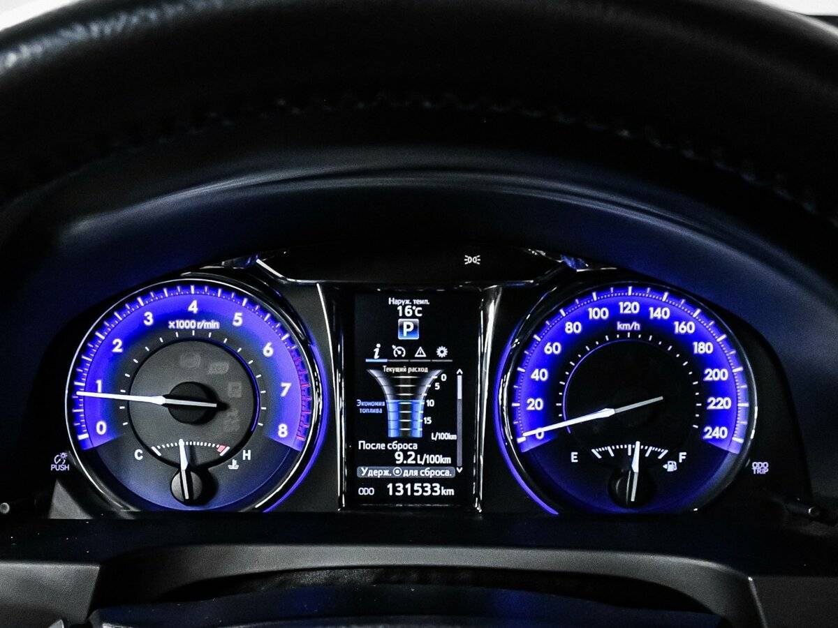 Toyota Camry, 2017 Фото №10