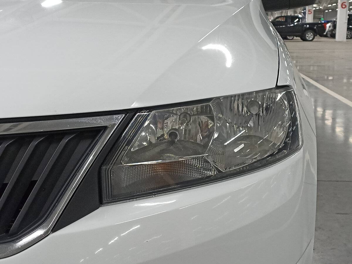 Skoda Rapid, 2018 Фото №17