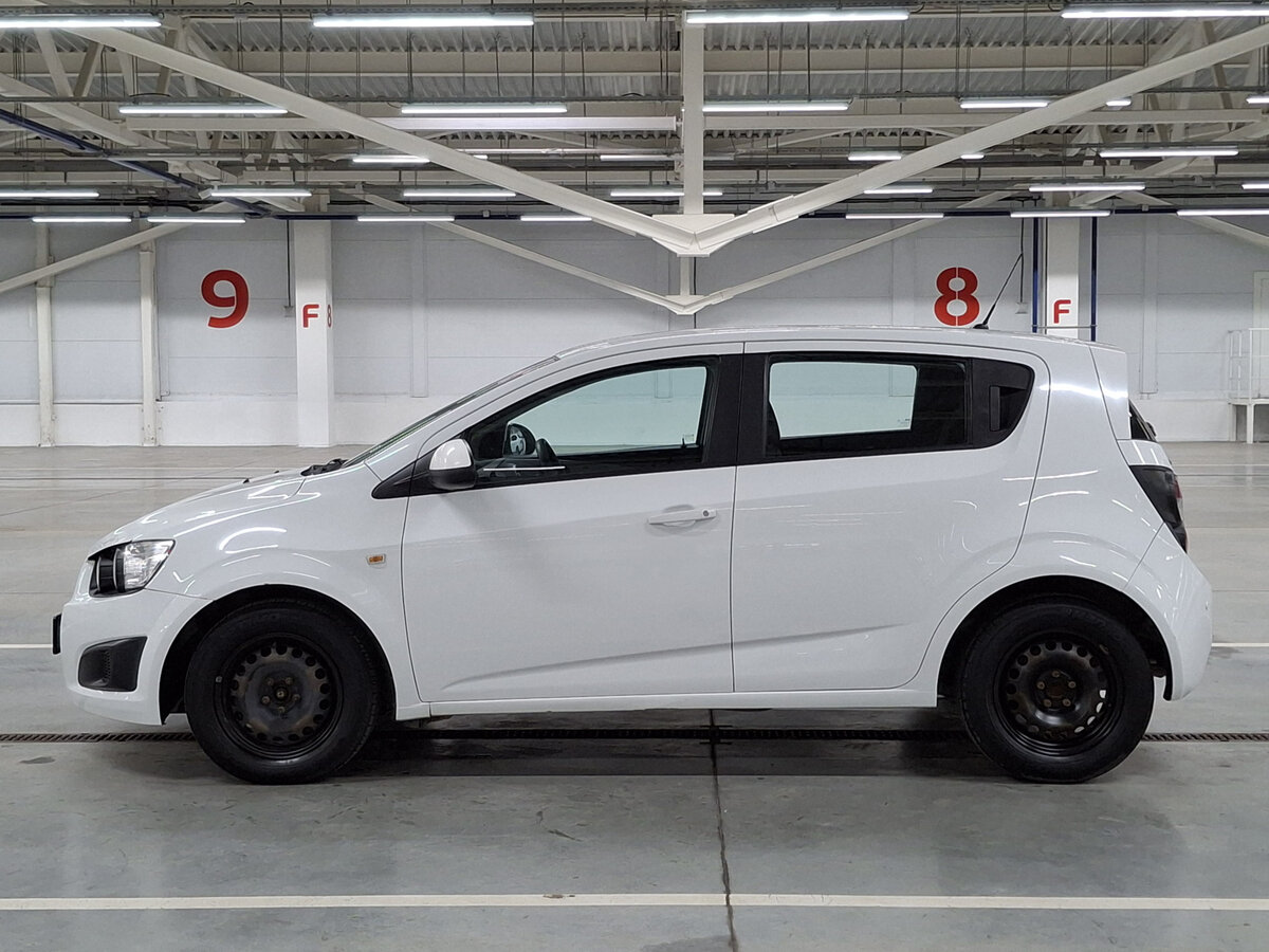 Chevrolet Aveo II, 2015 Фото №8