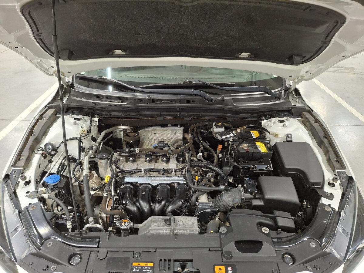 Mazda 3 III (BM) Рестайлинг, 2018 Фото №9